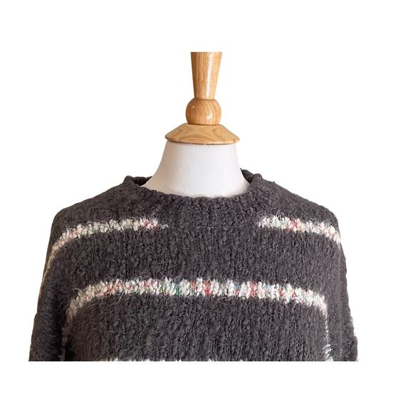 Davi & Dani Gray, White Fuzzy, Chunky Knit Boxy Oversized Sweater, 2XL - Picture 2 of 13